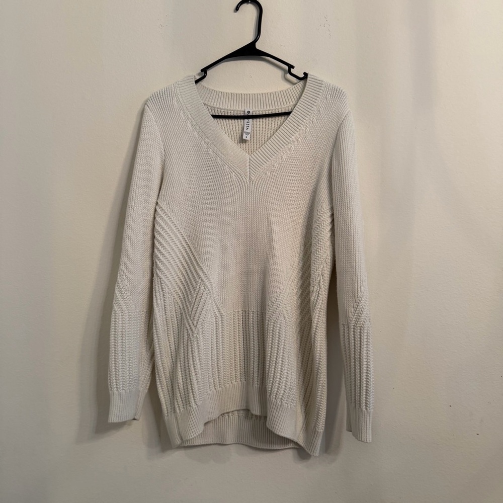 Athleta V-Neck Cream Knit Sweater